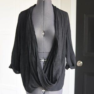 NWOT Glamorous Twist Front Hi Low Black Shirt M